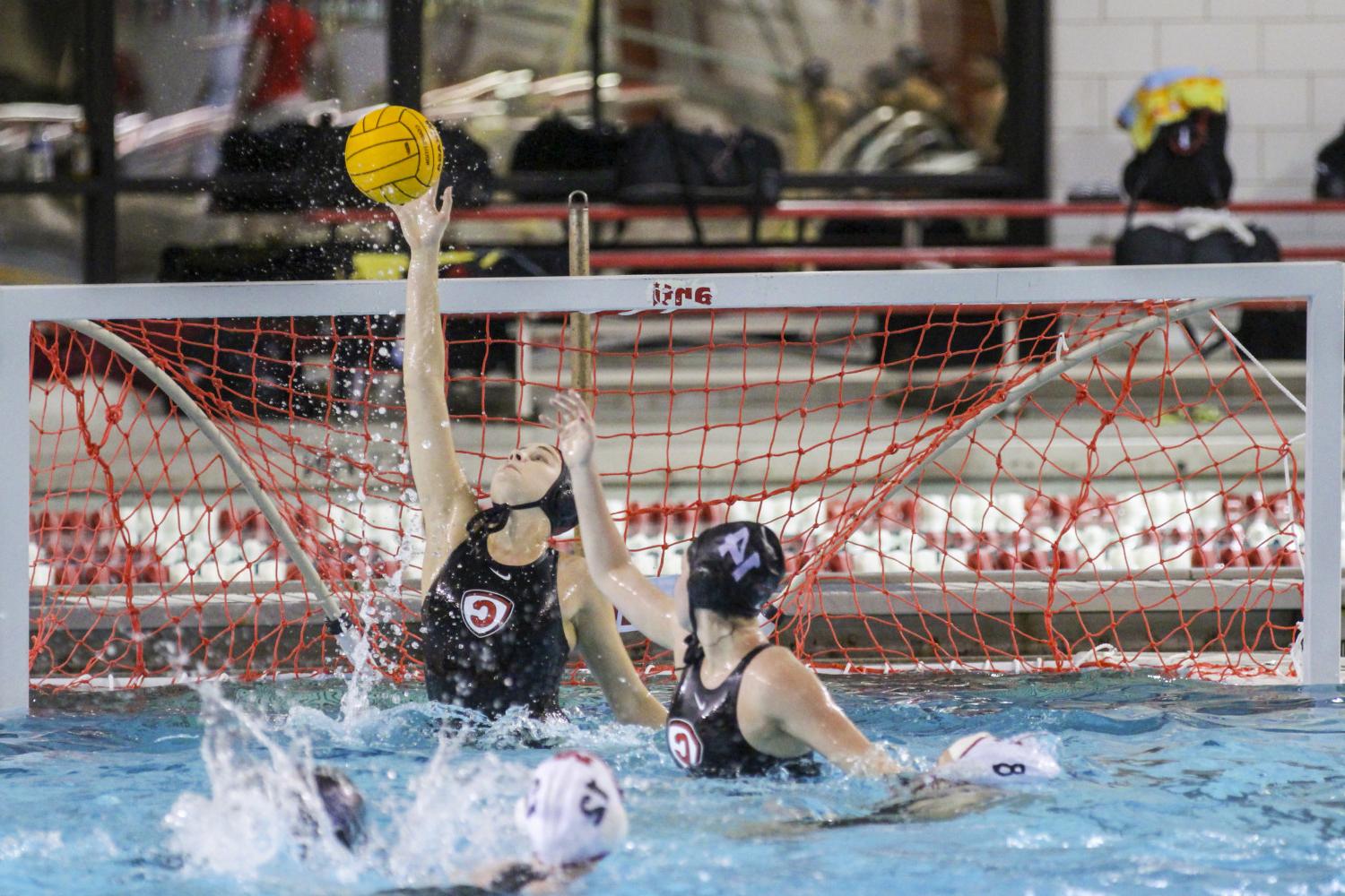 <a href='http://y.722728.com'>博彩网址大全</a> student athletes compete in a water polo tournament on campus.